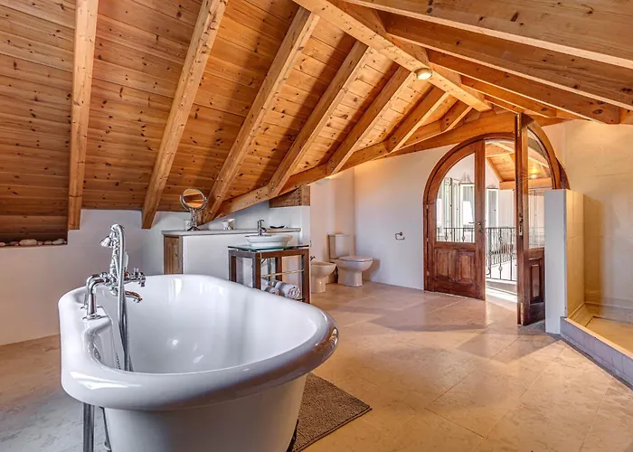 Eagle's Rest Villa *