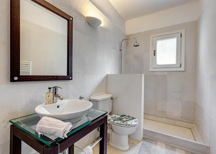 Eagle's Rest * Kassiopi