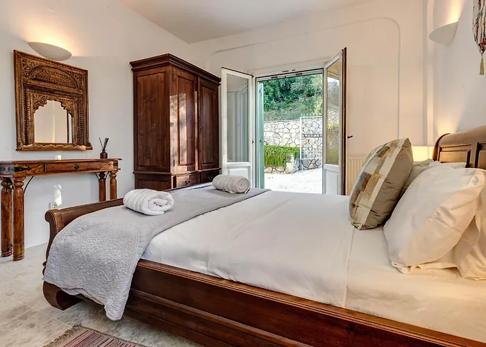 Eagle's Rest Villa *